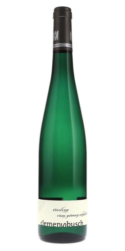 Grüne Weinflasche mit Etikett: Riesling vom grauen Schiefer, im Busch