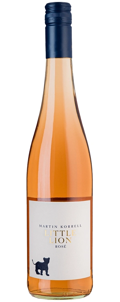 Wein-Flasche mit Etikett 'Little Lion Rosé' von Martin Korrell.