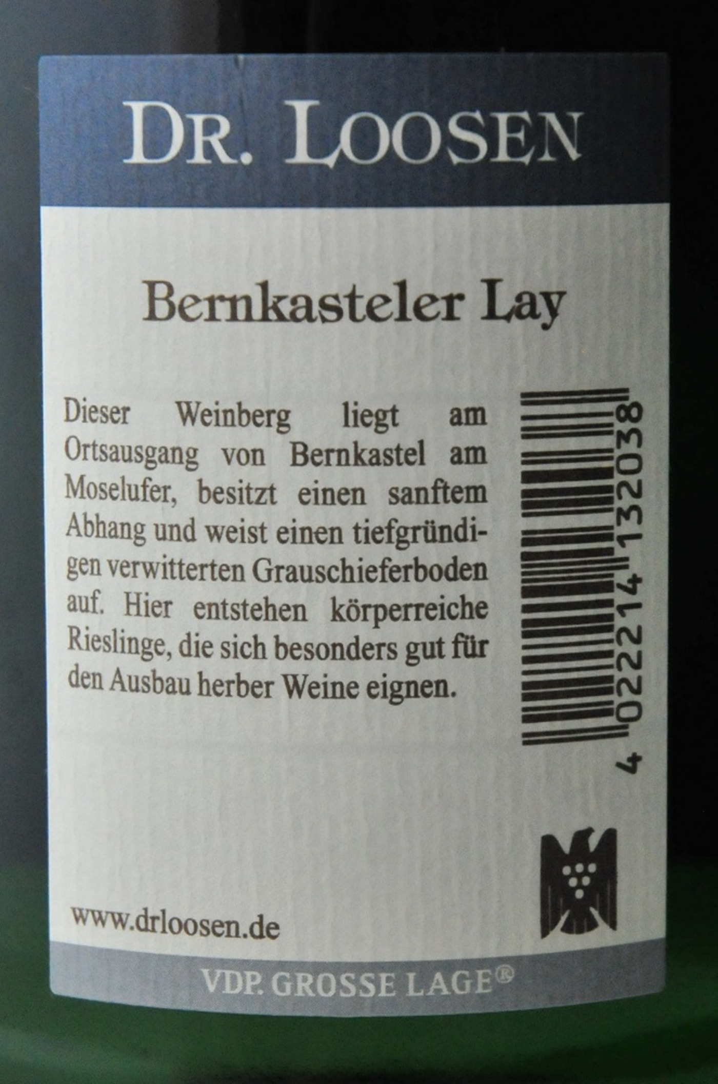 Weinetikett von Dr. Loosen, Bernkasteler Lay, mit Beschreibung und Logo.