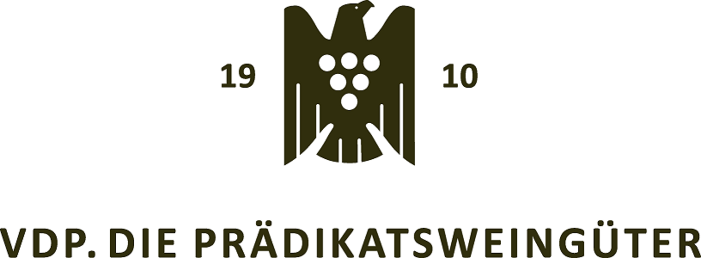 Logo von VDP. DIE PRÄDIKATSWEINGÜTER mit Adler und Jahreszahlen 1910.