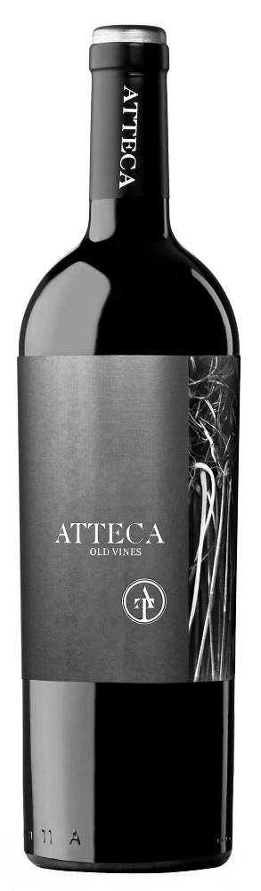 Wein-Flasche, schwarz, Etikett mit "Atteca Old Vines" und Logo, Detailaufnahme