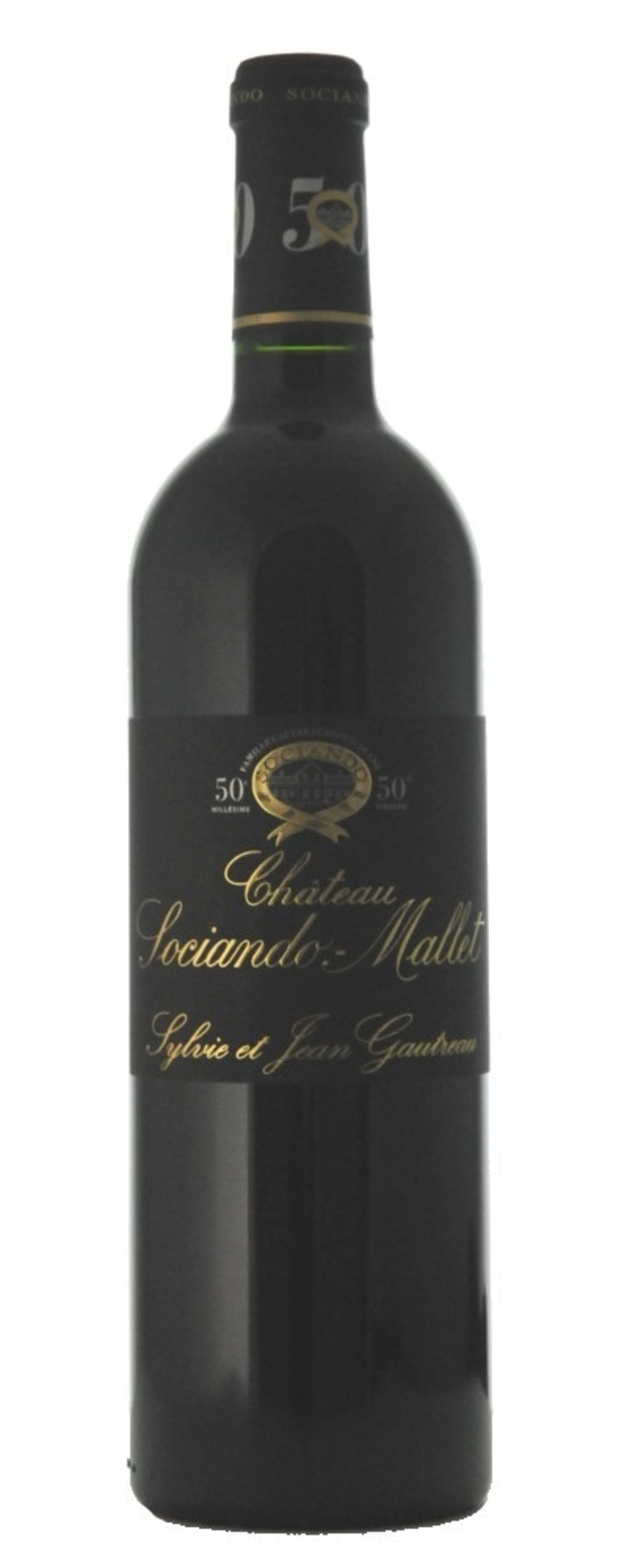 Wein-Flasche von Chateau Sociando-Mallet, mit schwarzem Etikett und goldenen Details.