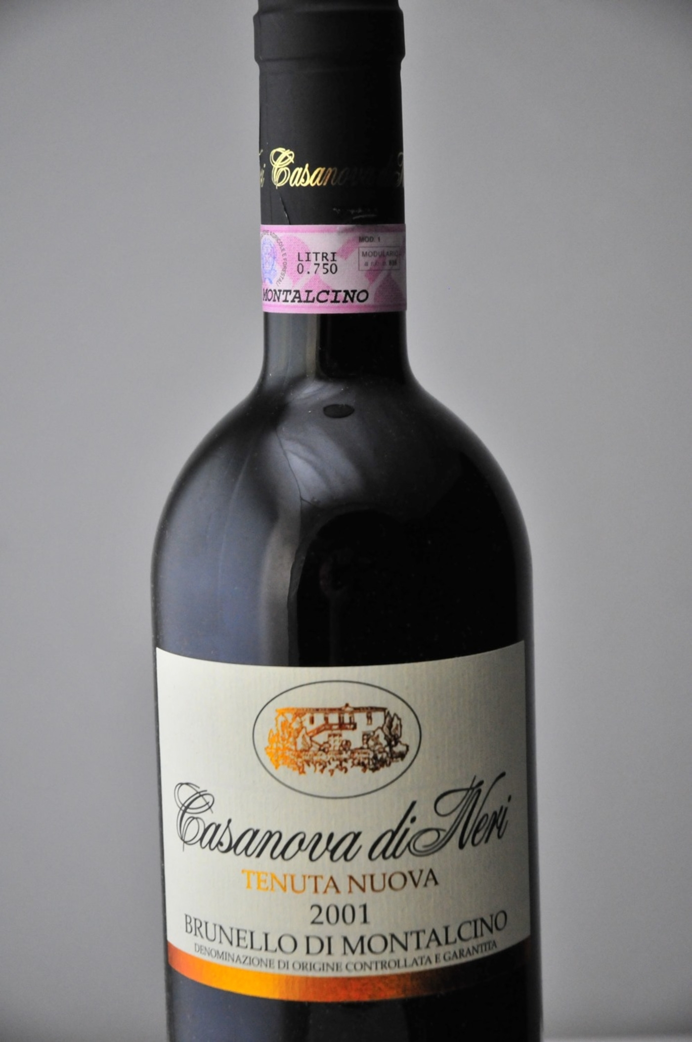 Wein Casanova di Neri, Tenuta Nuova, Brunello di Montalcino, Jahrgang 2001, Flasche