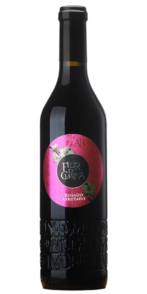 Eine Flasche Roséwein mit der Bezeichnung Flor de Gasna.