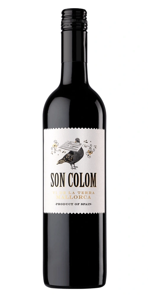 Eine Flasche Rotwein der Marke Son Colom, Mallorca, Spanien