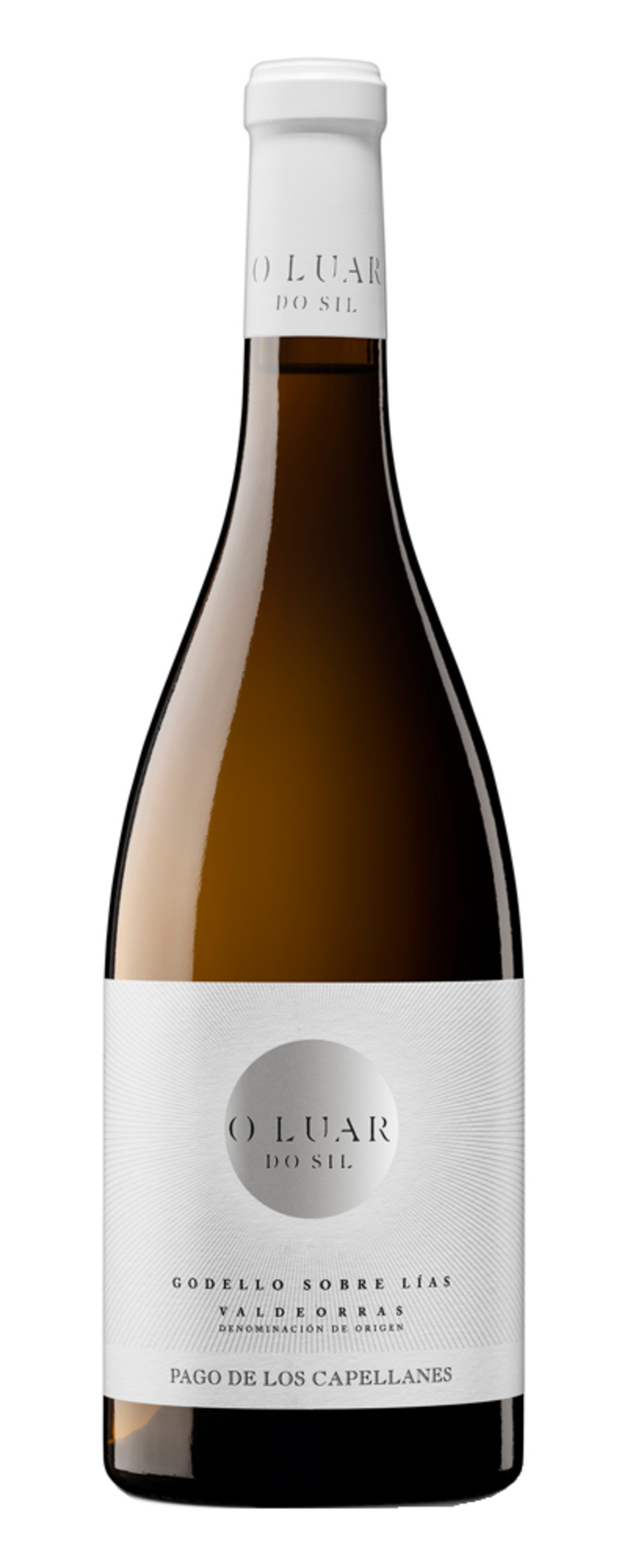 Weinflasche mit weißem Etikett, 'O LUAR DO SIL', 'GODELLO SOBRE LÍAS', 'VALDEORRAS', 'PAGO DE LOS CAPELLANES'