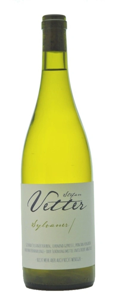 Weinflasche Vetter Sylvaner, weißer Wein, Etikett mit Text, grüne Flasche, Korken