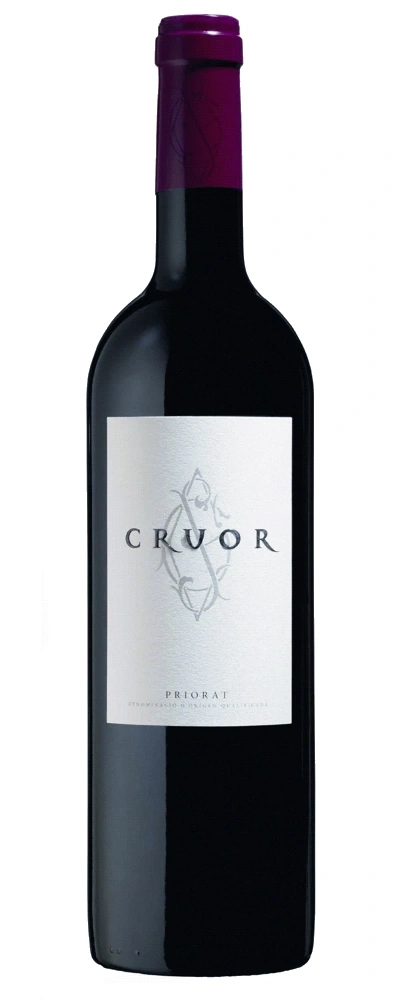 Eine Flasche Wein der Marke Cruor mit dem Etikett Priorat