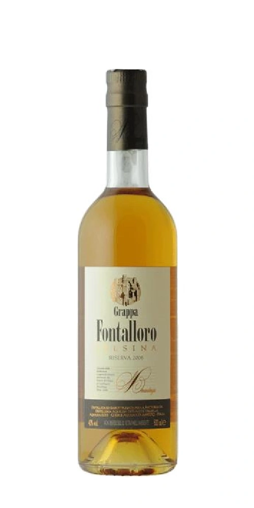 Eine Flasche Grappa Fontalloro Riserva 2006 mit goldenem Etikett